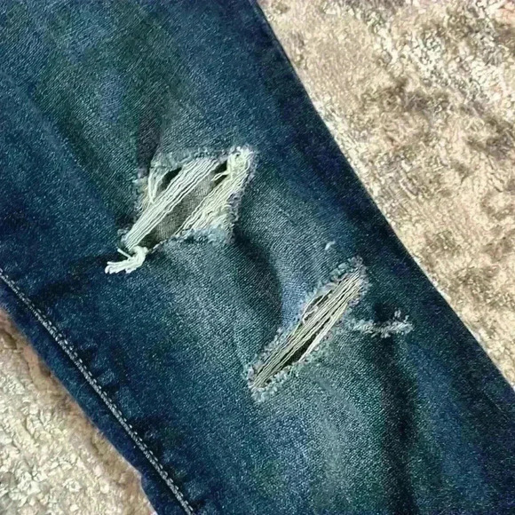 Old Navy High-Rise O.G. Straight Jeans - Picture 4 of 6